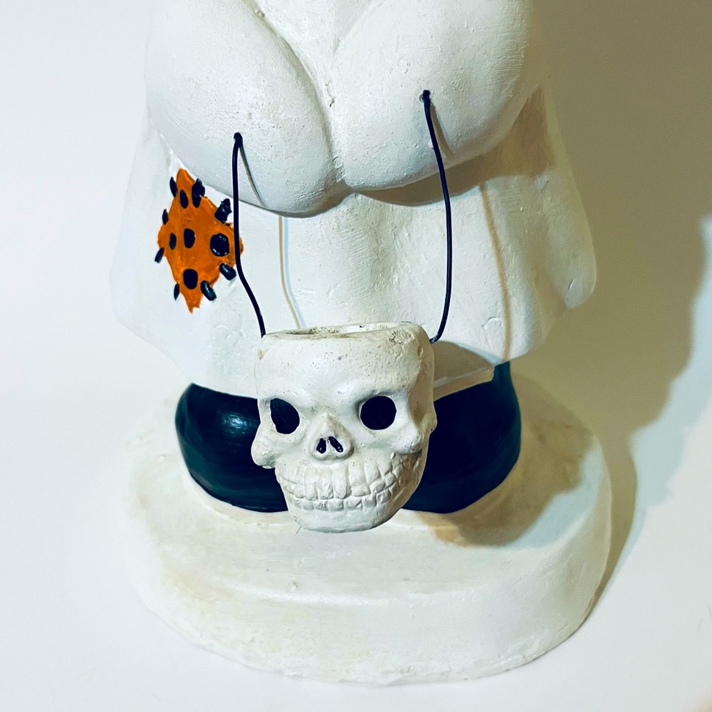 👻 Halloween Ghost Candy Bowl Statue - Picture 3 of 6